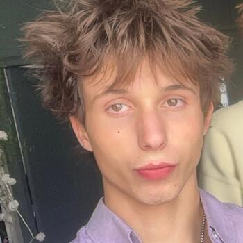 Babysitter in Ivry-sur-Seine: Quentin