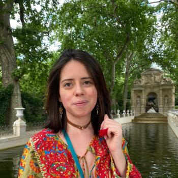 Babysitter in Sucy-en-Brie: Aura