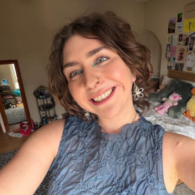 Babysitter in Belfast: Lucy