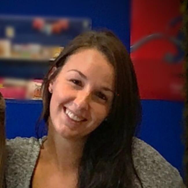 Luxembourg的保母: Céline