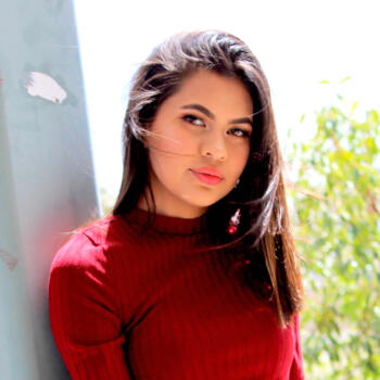 Babysitter in Fontana: Daniela