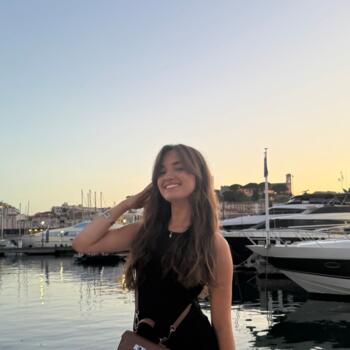 Babysitter in Mandelieu-La Napoule: Cylia