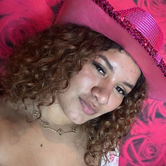 Nanny in Amityville: Nayely