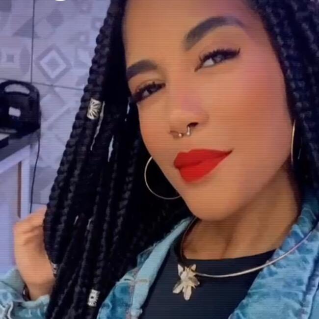 Babysitter in Duque de Caxias: Allana