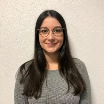 Baby-sitter Versailles: Laura