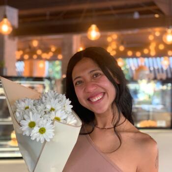 Canguro en Valencia: Demira