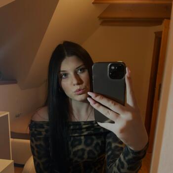 Babysitter in Celje: Stela