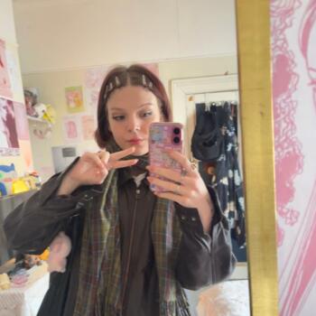 Babysitter στην περιοχή Hamilton: Mimi