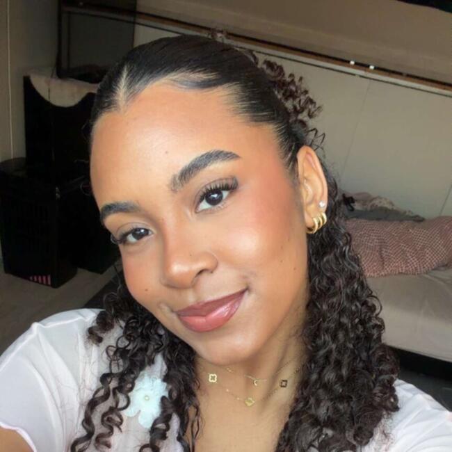 Babysitter in Hoek van Holland: Amani