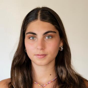 Babysitter in Kensington: Sofia