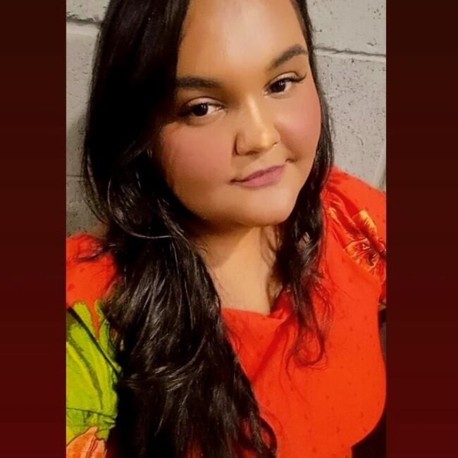 Babá em Montes Claros: Daniela