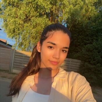 Babysitter in Bierbeek: Ariana