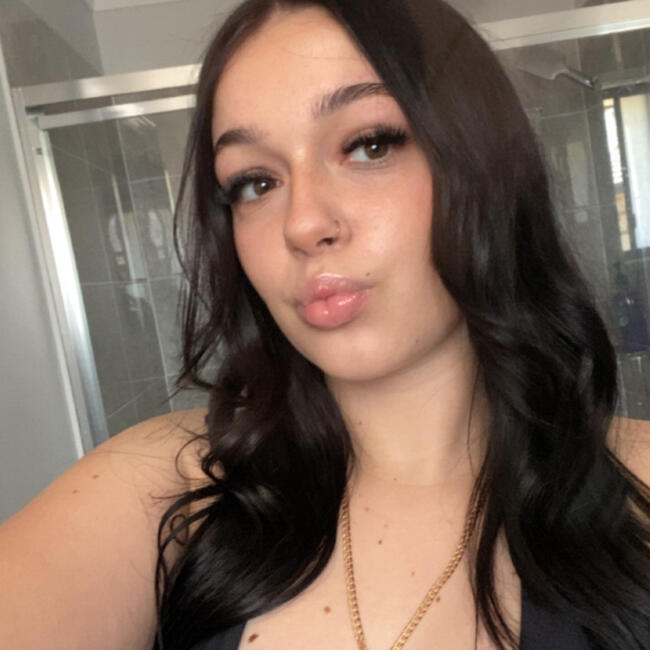 Babysitter in Central Coast: Shyanne