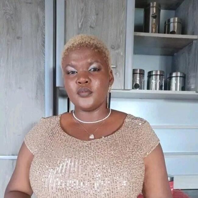 Nanny in Mahikeng: Precious