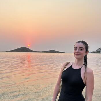 Canguro en Valdemoro: Alejandra