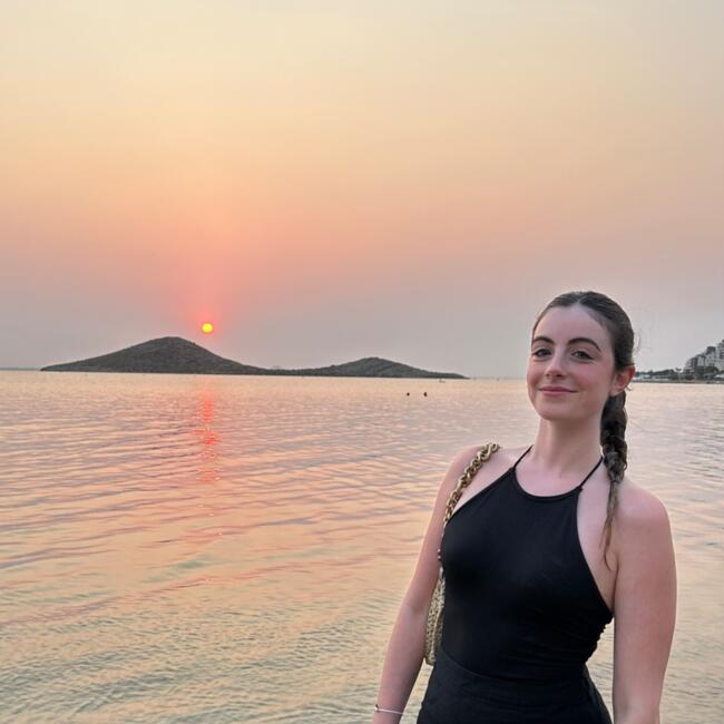 Canguro en Valdemoro: Alejandra