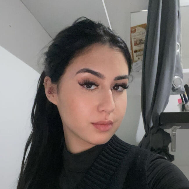 Babysitter in Cergy: Serena