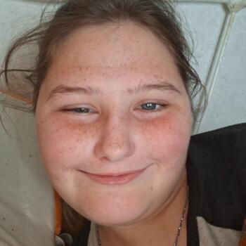 Babysitter in Wilburn (Arkansas): Cati