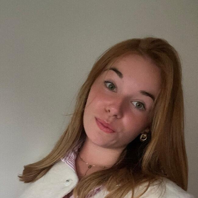 Babysitter in La Loupe: Noelise