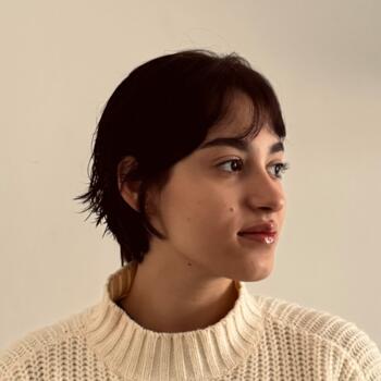 Babysitter in Porto: Laryssa