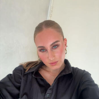 Babysitter in Hengelo: Emma