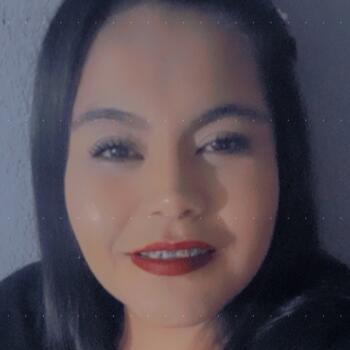 Babysitter in Mexico City: Thania
