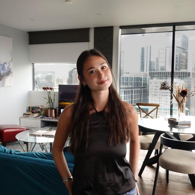 Babysitter in Sydney: Mia
