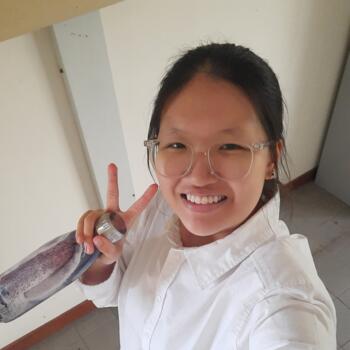 Babysitter in Singapore Island: Kway wu