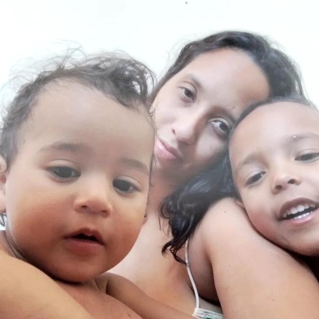 Babysitting job in São Paulo: Emanuelle