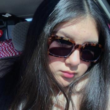 Babysitter in Pomona: Cinthya