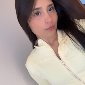 Niñera en Rionegro: Valentina