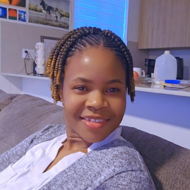 Nounou à Abbotsford: Eliza Sarah