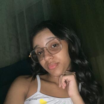 Babysitter Ribeirão Preto: Lorena