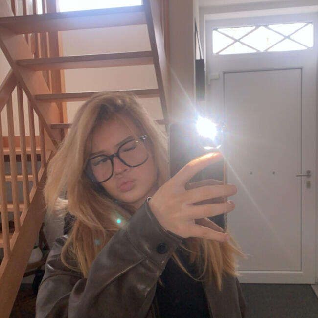 Babysitter in Beringen: Haticekubra