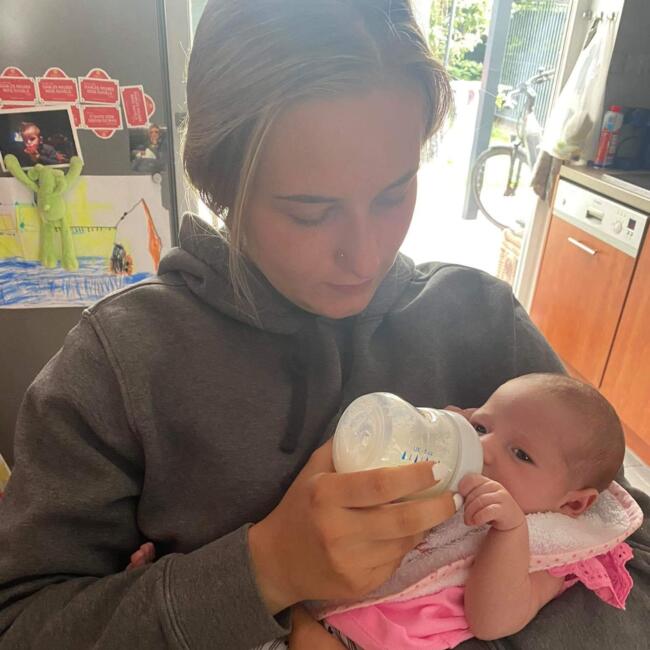 Babysitter in Saint-Nicolas: Angel