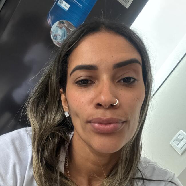 Babysitter in São Paulo: Vilani