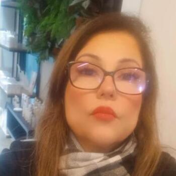 Babysitter in São José dos Campos: Daniela