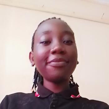Babysitter Eldoret: Stephanie