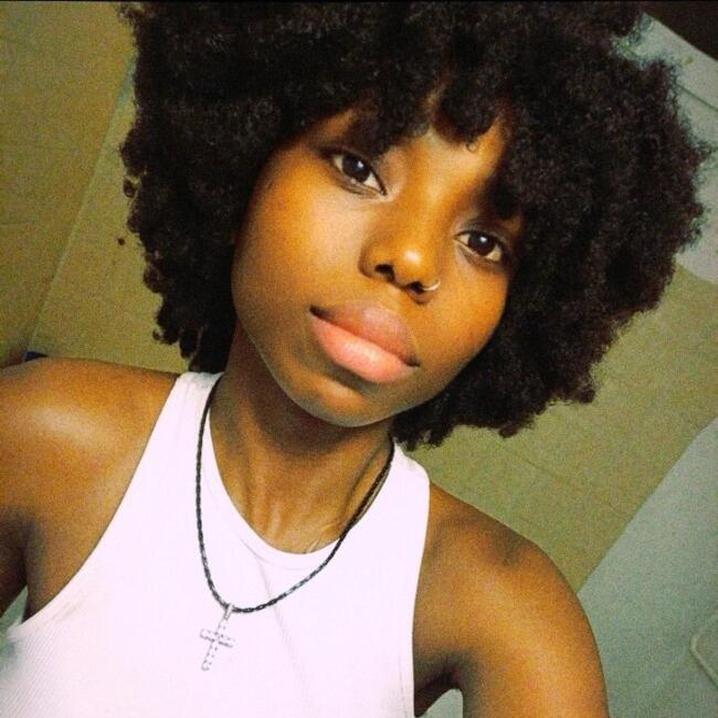 Assistante maternelle à Elbeuf: Nyishu