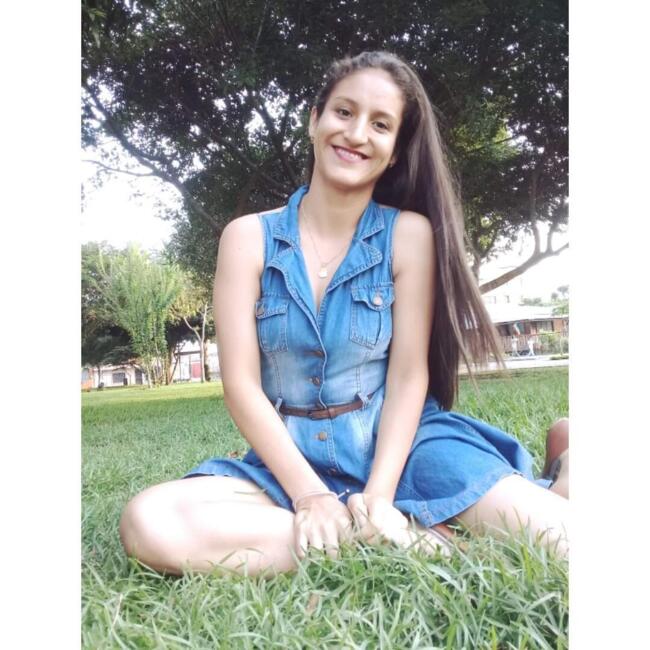 Baby-sitter in Portoviejo: Melina