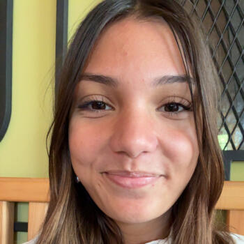 Babysitter Mersch: Leana