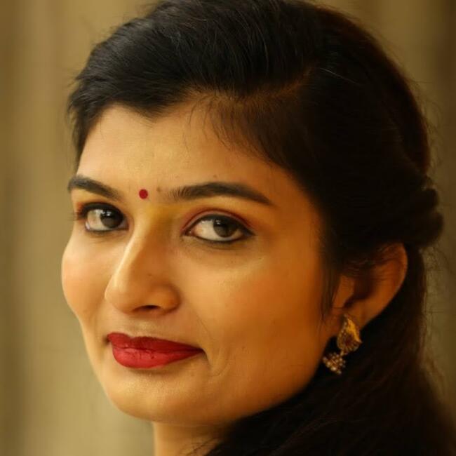 Thāne में बेबीसिटिंग की नौकरी: Dhvani