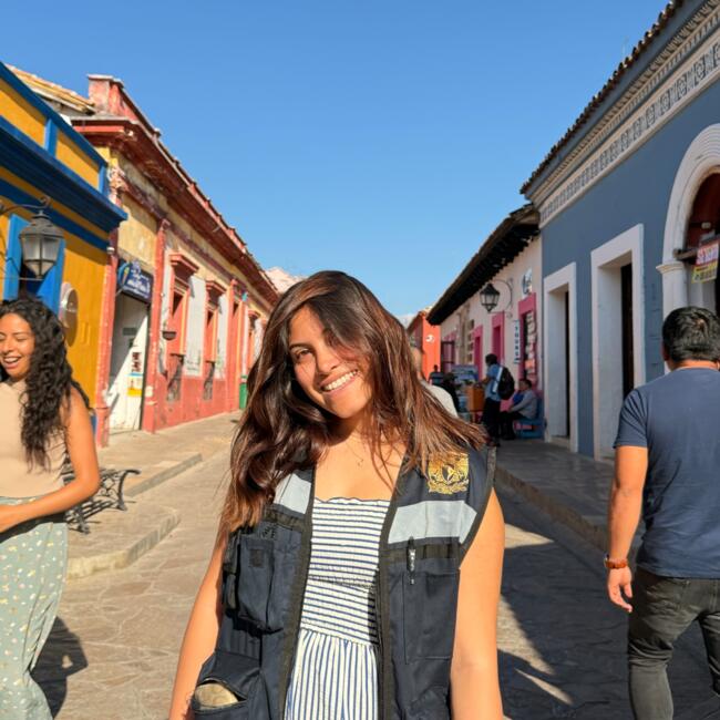 Baby-sitter in Mexico: Mirsha