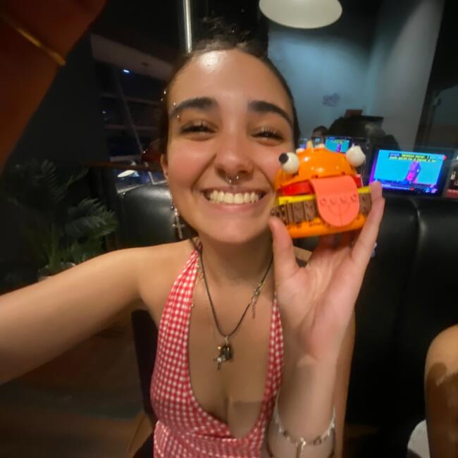 Babysitter in Sydney: Mimi