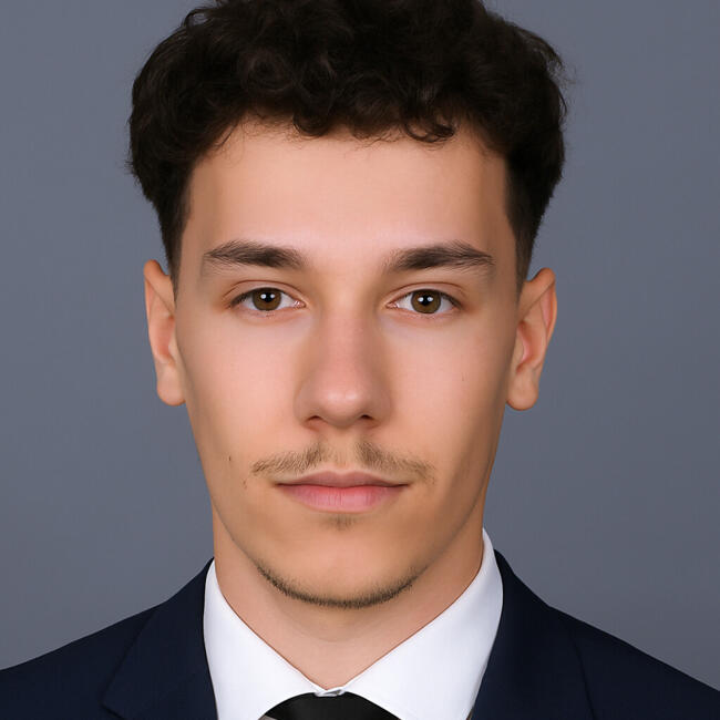 Babysitter in Chambéry: Eliot