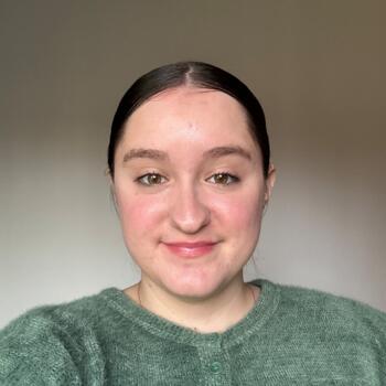 Baby-sitter Villenave-d'Ornon: Jade