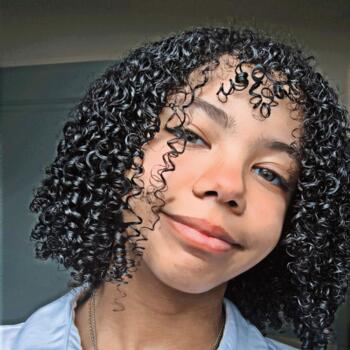 Baby-sitter Saint-Fargeau-Ponthierry: Mélia