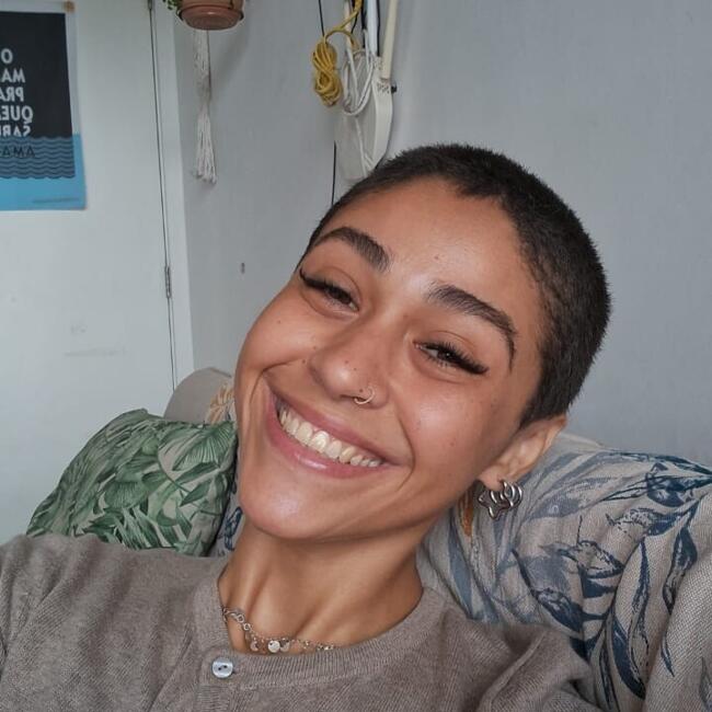 Babá em Aracaju: Lais