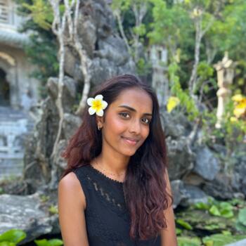 Babysitter in Rosny-sous-Bois: Thaanya