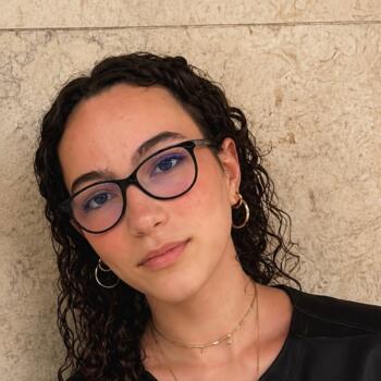 Babysitter Lisbon: Joana